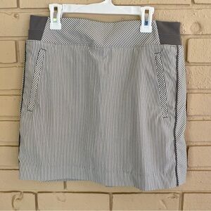 Athleta Brooklyn Women Skirt Skort Size 6 Striped Stretch Gray White Zip Pockets